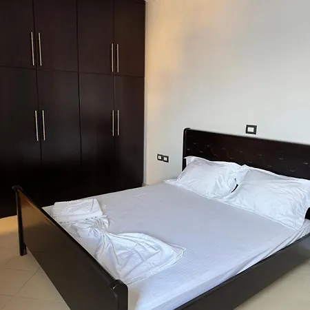 Apartment Dania's Sea View Sarande